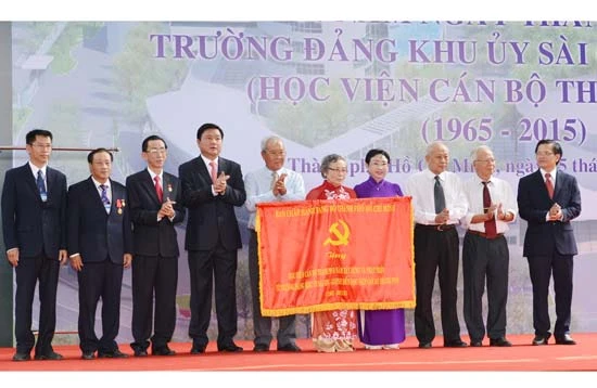 Bí thư Thành ủy TPHCM Đinh La Thăng: Chúng ta cần những cán bộ dám nói thật