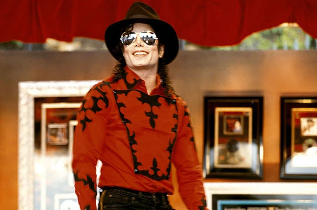 Sony mua lại cổ phần của Michael Jackson trong Sony/ATV Music