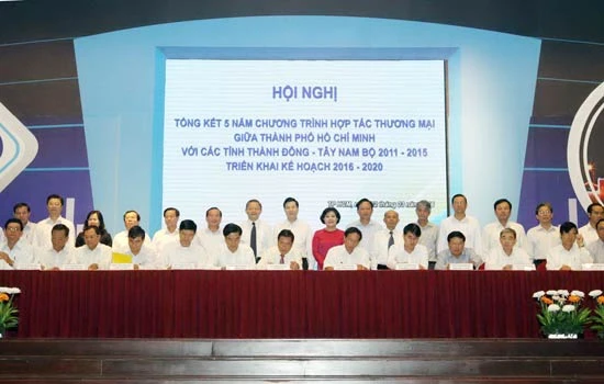 TPHCM "bắt tay" các tỉnh, thành phát triển sản phẩm sạch