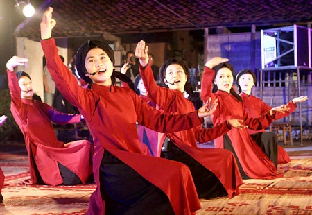 Đề nghị UNESCO công nhận hát xoan là DSVH phi vật thể đại diện của nhân loại