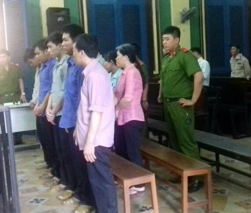 16 năm tù giam cho băng sản xuất Bia Sài Gòn giả