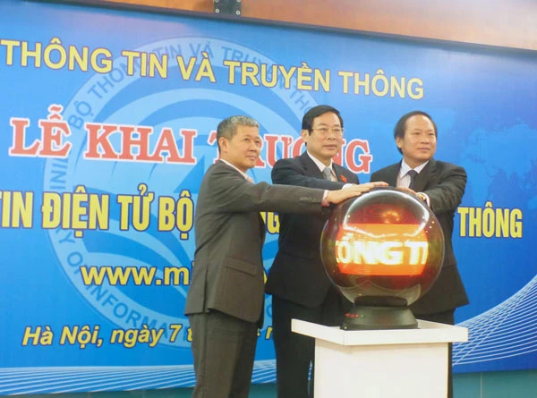 Khai trương Cổng thông tin điện tử Bộ TT-TT