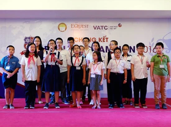 16 thí sinh dự Chung kết English Champion 2016