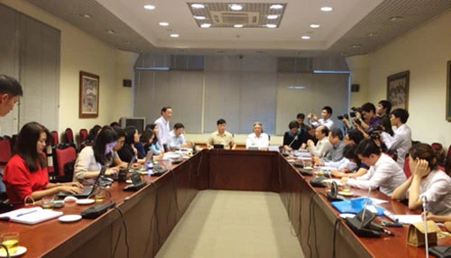 Viện Hàn lâm KHXH Việt Nam phản bác việc đào tạo tiến sĩ tràn lan