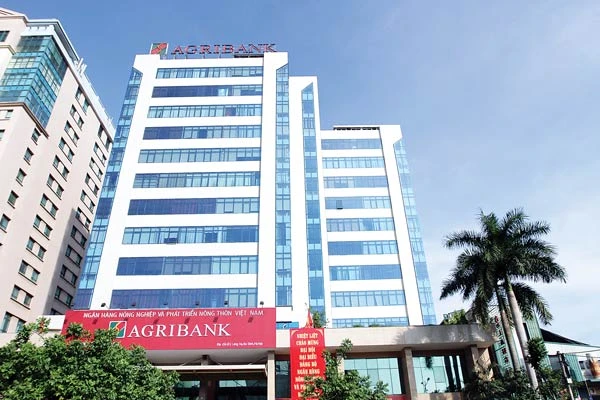 Agribank - Ngân hàng thương mại hàng đầu Việt Nam, chủ lực đầu tư phát triển “Tam nông”