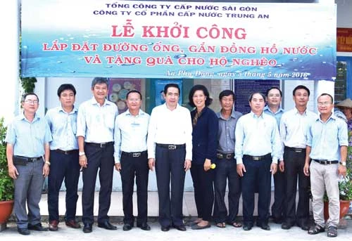 Phát triển mạng cấp nước trên địa bàn quận 12, TPHCM