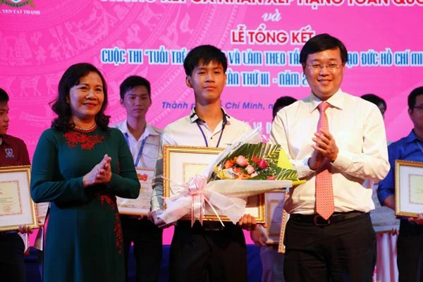 Huỳnh Thanh Thân đoạt Giải nhất cuộc thi Học tập và làm theo tấm gương đạo đức Hồ Chí Minh