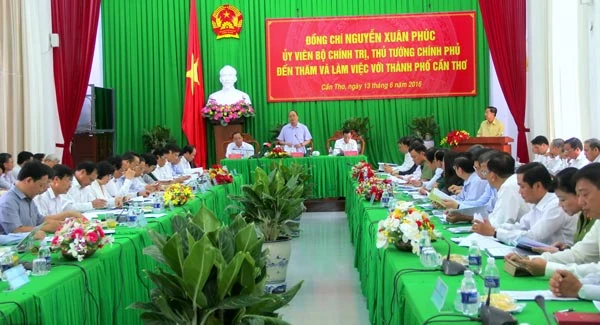 Thủ tướng Nguyễn Xuân Phúc: Phát triển Cần Thơ xứng tầm là trung tâm của vùng ĐBSCL