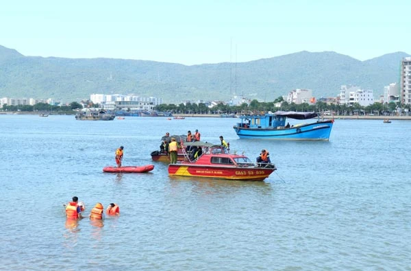 Vụ chìm tàu Thảo Vân 2 trên sông Hàn: Chủ tịch UBND TP Đà Nẵng gửi thư cảm ơn những người cứu nạn