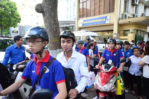 13.000 thanh niên tình nguyện sẵn sàng cho tiếp sức mùa thi