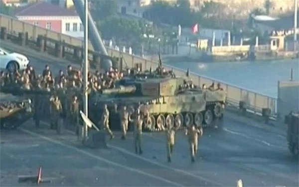 Vụ đảo chính ở Thổ Nhĩ Kỳ: Thổ Nhĩ Kỳ bổ nhiệm quyền Tổng Tham mưu trưởng quân đội