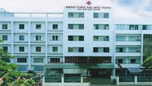 Bệnh viện Tai Mũi Họng TPHCM: Nhập nhèm ăn chia