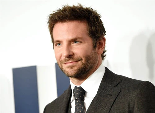 Bradley Cooper làm phim về sự trỗi dậy của IS trên HBO