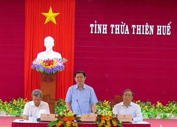 Thừa Thiên - Huế phải lấy du lịch, dịch vụ làm đầu