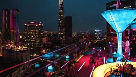 Above Sky Bar, địa chỉ vui chơi giải trí mới tại thành phố Hồ Chí Minh