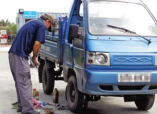 Đề án thí điểm xe chở người bốn bánh gắn động cơ chưa khả thi