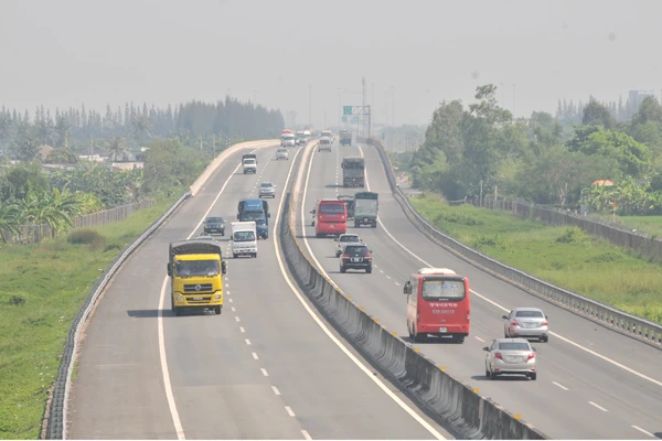 Tìm cơ chế chung để phát triển hạ tầng giao thông vùng kinh tế trọng điểm phía Nam