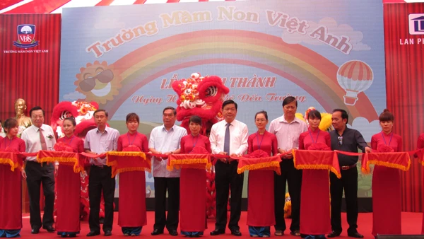Trường mầm non Quốc tế Việt Anh khai giảng sớm