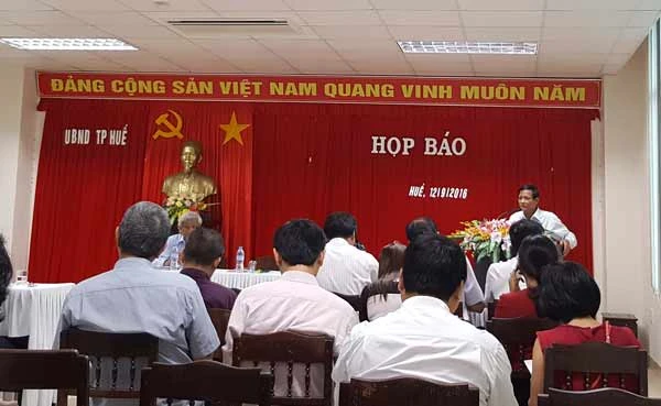 Vụ cấm lưu thông trên 2 tuyến đường tại TP Huế nhằm đảm bảo an toàn để cưỡng chế, thu hồi đất