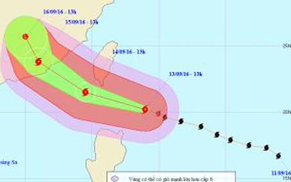 Xuất hiện siêu bão có sức gió giật trên cấp 17 gần Biển Đông