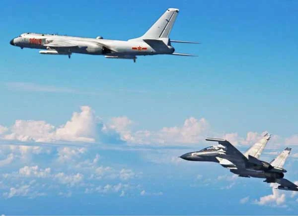 Máy bay Trung Quốc băng qua eo biển, máy bay chiến đấu Nhật Bản xuất kích