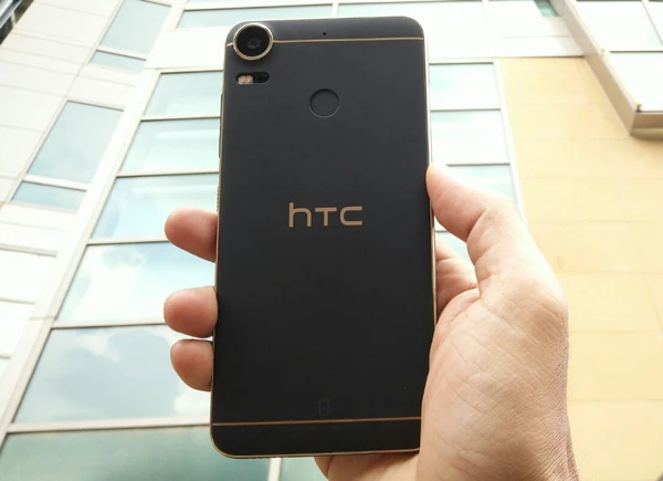 Đã có HTC Desire 10 pro, chưa biết giá