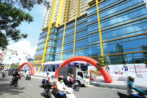 Golden Plaza tâm điểm giao thương của chợ sỉ cả nước