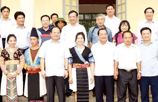Đoàn công tác TPHCM thăm thủy điện Lai Châu