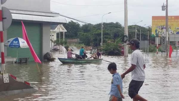 800 nhà dân, 1.000ha lúa bị ngập do mưa lũ tại Bình Thuận