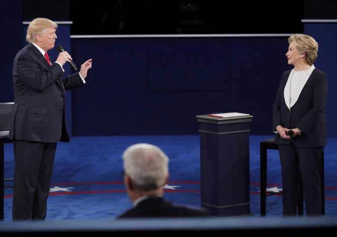 Ông Trump nói sai nhiều hơn bà Clinton tại buổi tranh luận trực tiếp