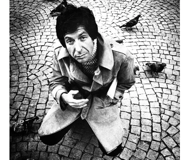 Huyền thoại âm nhạc Leonard Cohen qua đời ở tuổi 82