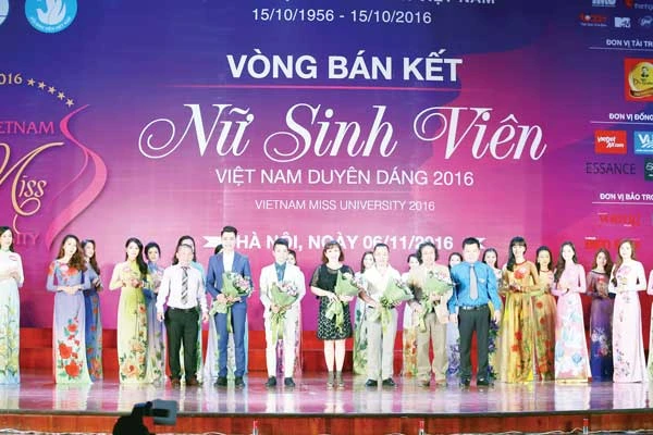 Top 10 thí sinh miền Bắc vào chung kết “Nữ sinh viên Việt Nam duyên dáng 2016”