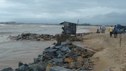 Phú Yên: Hơn 8 tỉ đồng xác định cơ chế bồi lấp, sạt lở các cửa biển