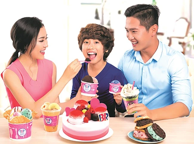 Kem Baskin Robbins mừng sinh nhật 5 năm