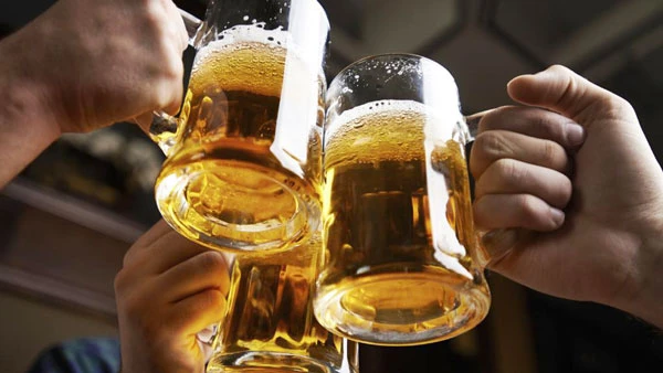 Dùng giáo dục “đào gốc” rượu bia