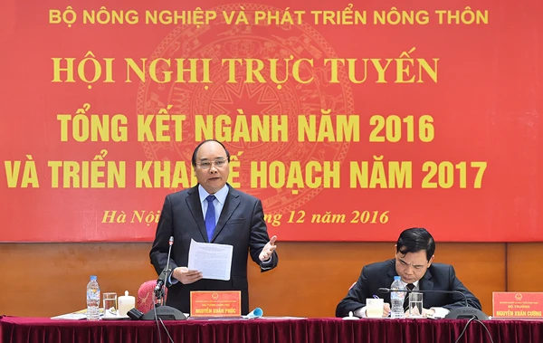 Thủ tướng Nguyễn Xuân Phúc: Bãi bỏ chính sách cản trở phát triển nông nghiệp