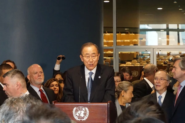 Tổng thư ký Ban Ki-moon chào từ biệt nhân viên LHQ