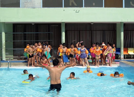 Triển khai nhiều giải pháp phổ cập bơi lội cho học sinh