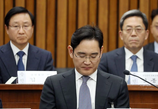 Lãnh đạo Samsung là nghi phạm trong vụ bê bối chính trường Hàn Quốc