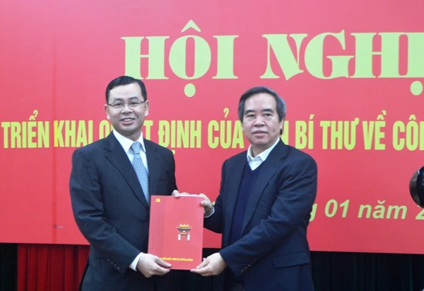 Ông Ngô Văn Tuấn giữ chức Phó Trưởng ban Kinh tế Trung ương