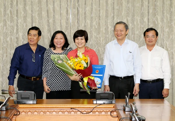 Bà Trương Thị Minh Kiều giữ chức Phó Chủ tịch UBND quận 5