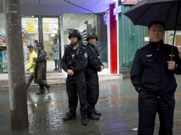 Tấn công bằng dao ở Tân Cương, 8 người chết