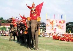 Xin giới thiệu vài nét về lễ hội Quang Trung