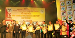 Sản phẩm - dịch vụ thương hiệu việt hội nhập WTO và bình chọn cúp vàng sản phẩm Thương hiệu Việt hội nhập wto