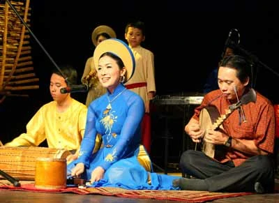 “Tiếng vọng quê hương” - đêm nhạc dân tộc của gia đình NSƯT Đinh Linh