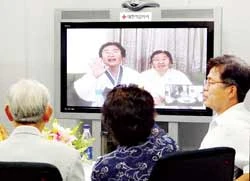 Hai miền Triều Tiên: Cầu truyền hình đoàn tụ các gia đình ly tán