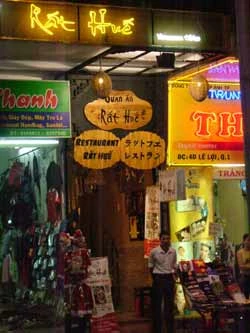 “Rất Huế”- Một chút hương vị Huế giữa Sài Gòn