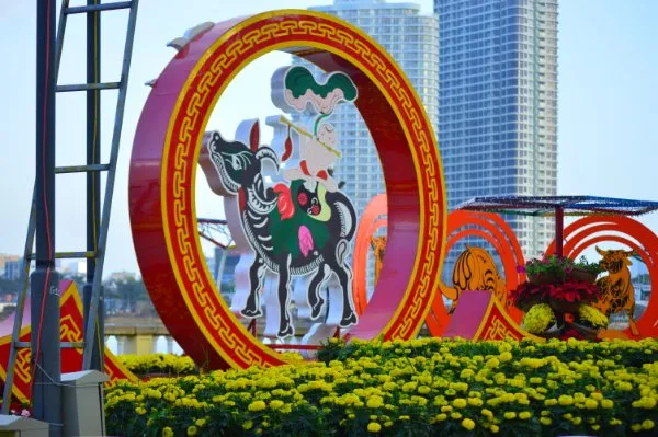 Đường hoa xuân Đà Nẵng những ngày tết ảnh 5 Đường hoa xuân Đà Nẵng những ngày tết ảnh 5