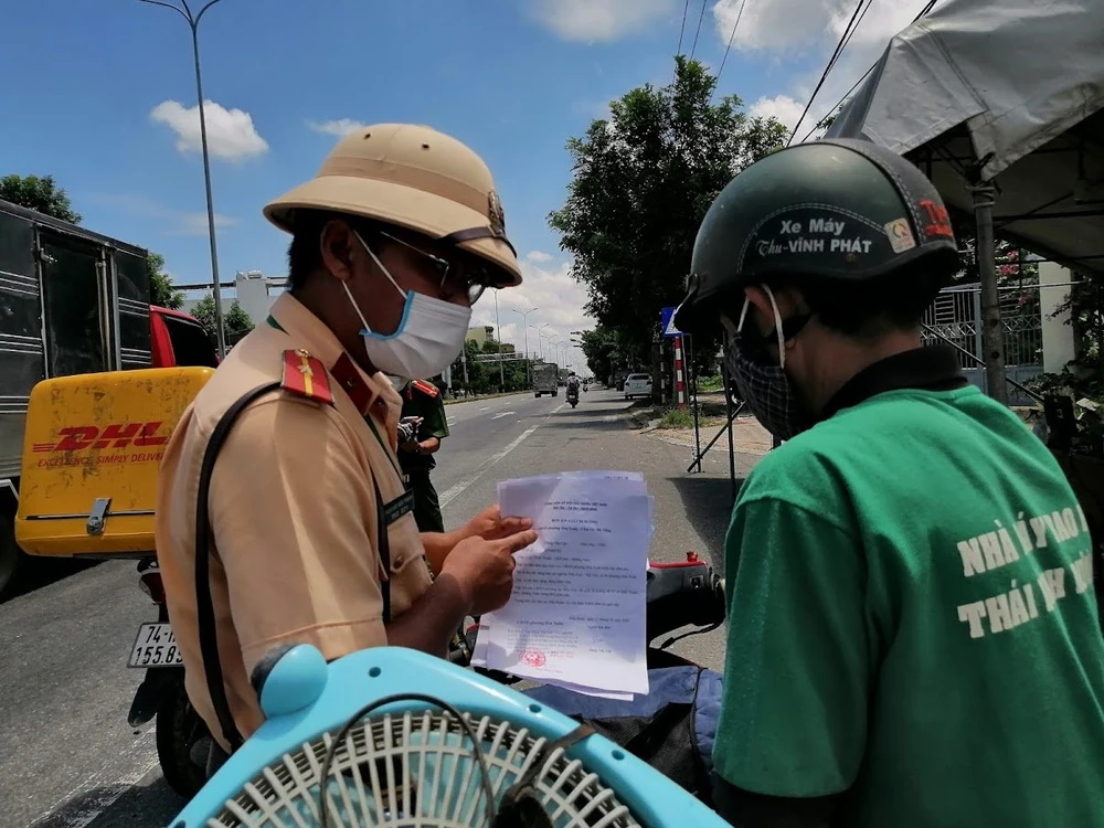 Đà Nẵng có văn bản mới về tạo điều kiện cho người dân ra/vào thành phố
