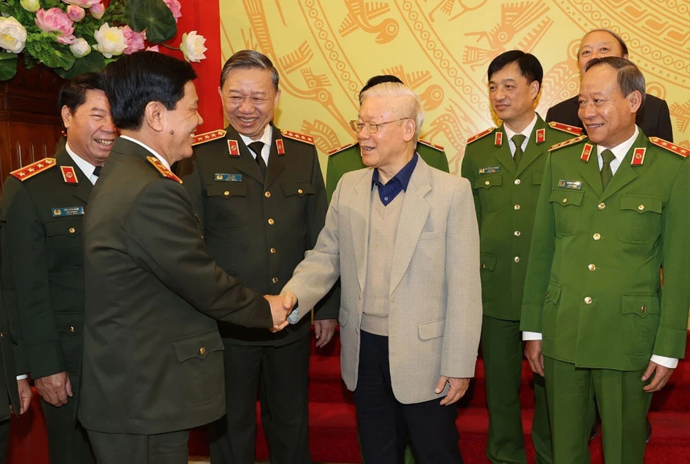 Tổng Bí thư, Chủ tịch nước Nguyễn Phú Trọng với các đại biểu dự hội nghị. Ảnh: TTXVN